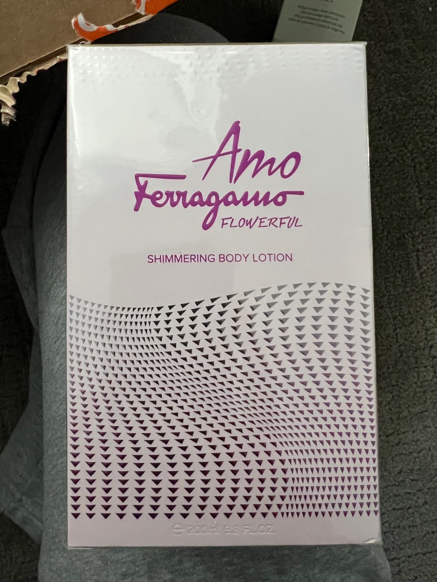 페라가모 여자 바디로션 새거 - 1