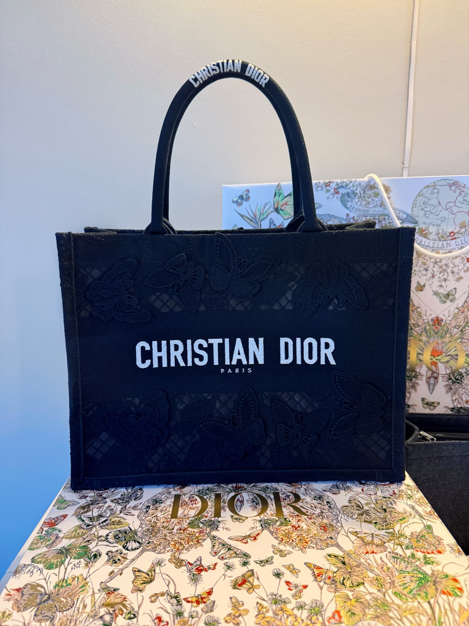 정품) 크리스찬 디올 북토트 (영수증모두 포함) - 1