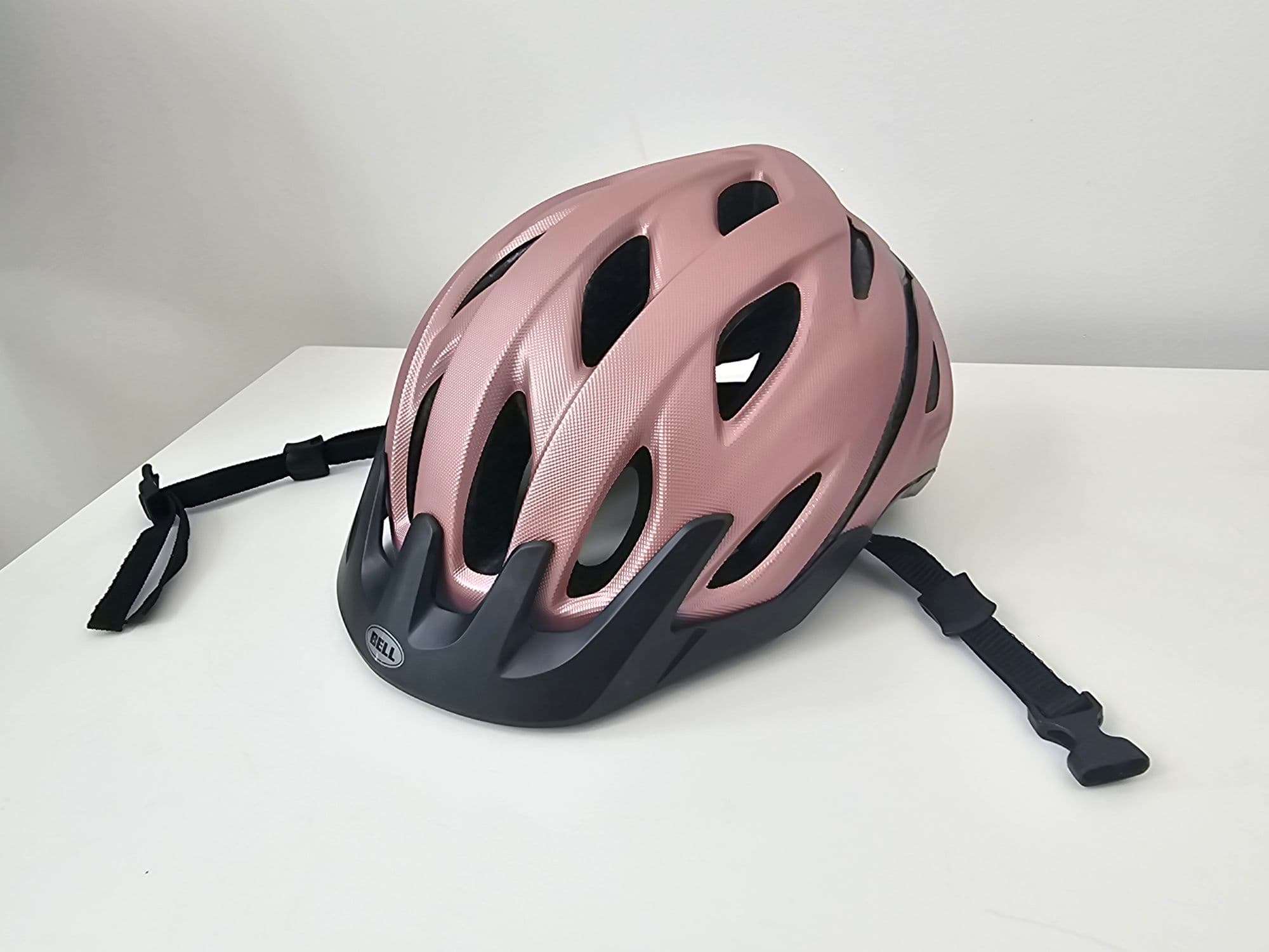 성인용 헬멧 - 1