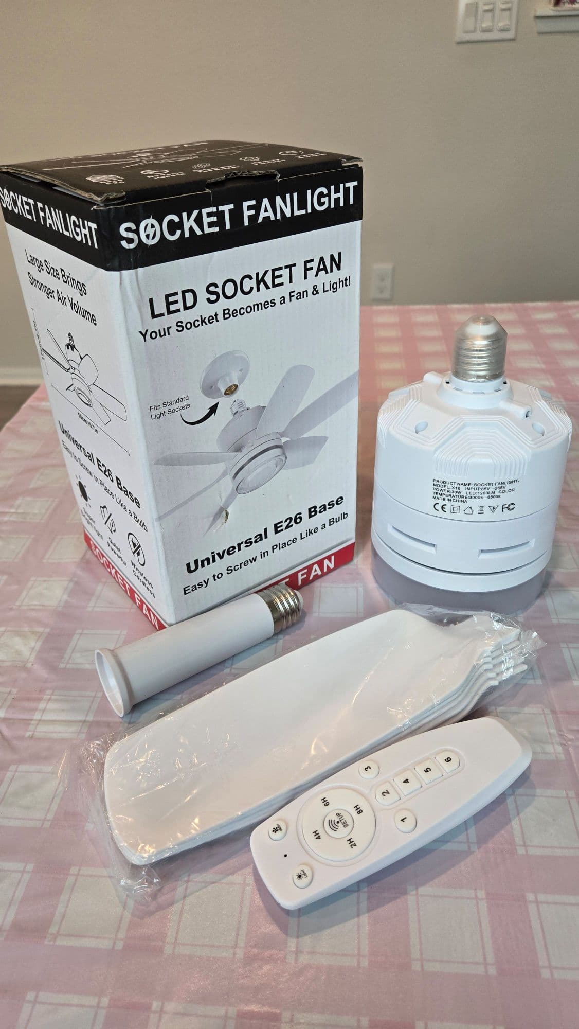 [무빙세일] LED Socket Fan & Light - 1