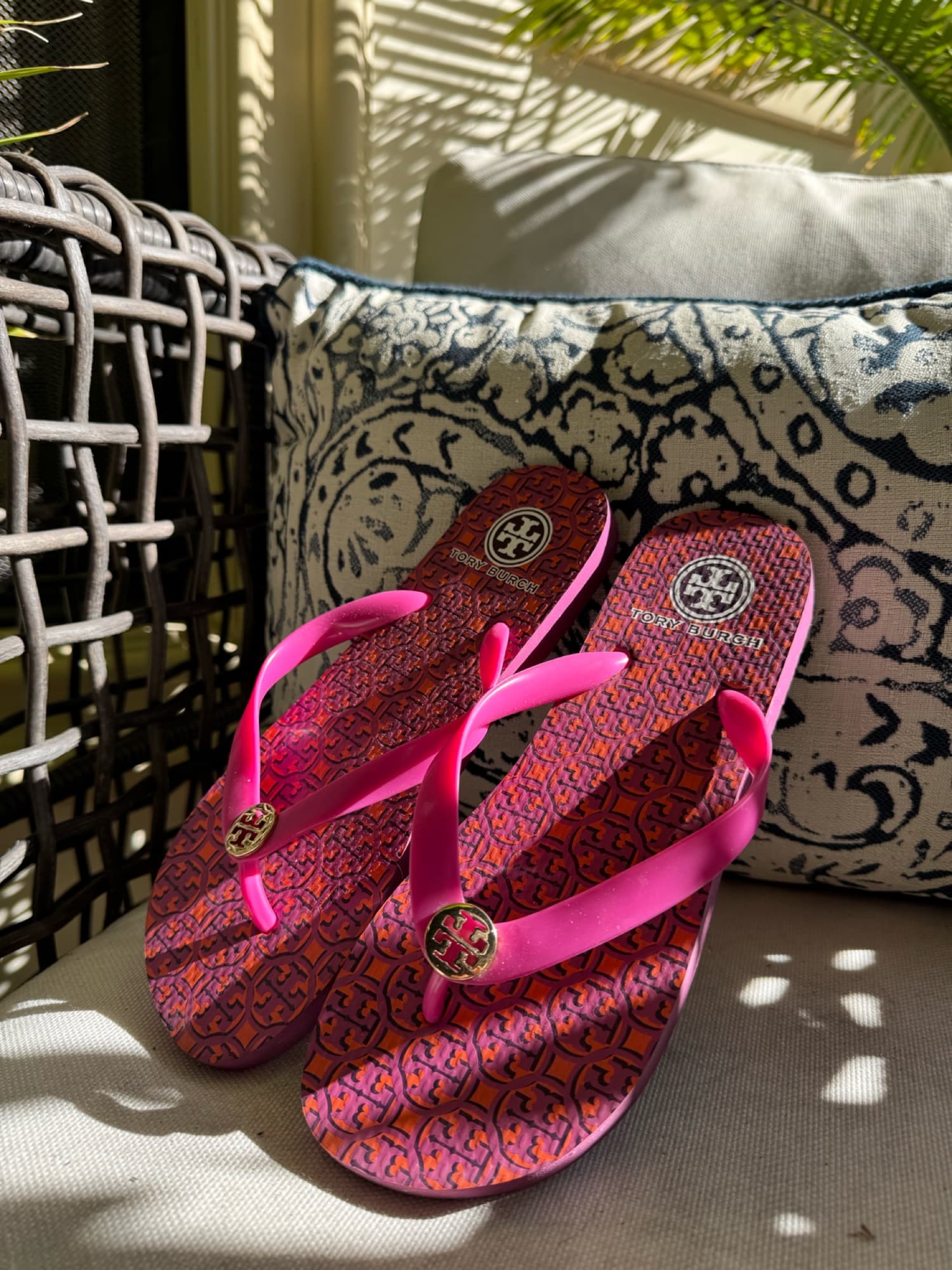 Tory Burch 샌달 & Havaianas 샌달 - 1