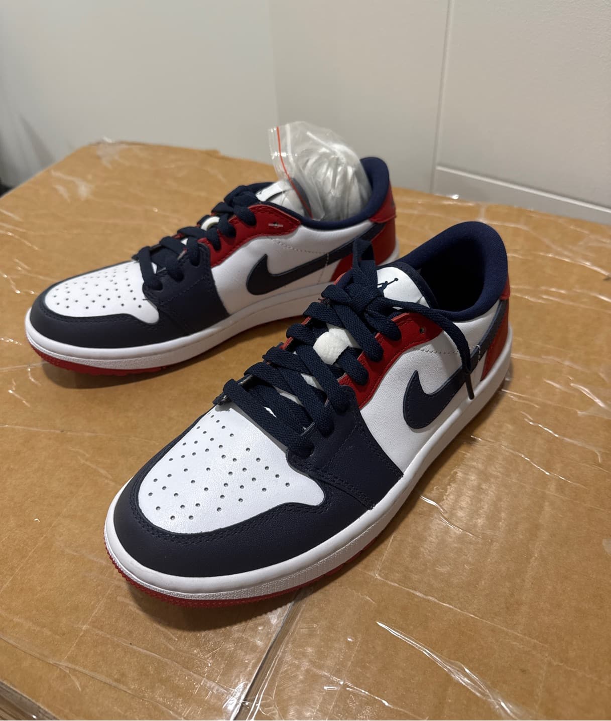 에어 조던1 여자 골프! 스니커 미사용 - 1