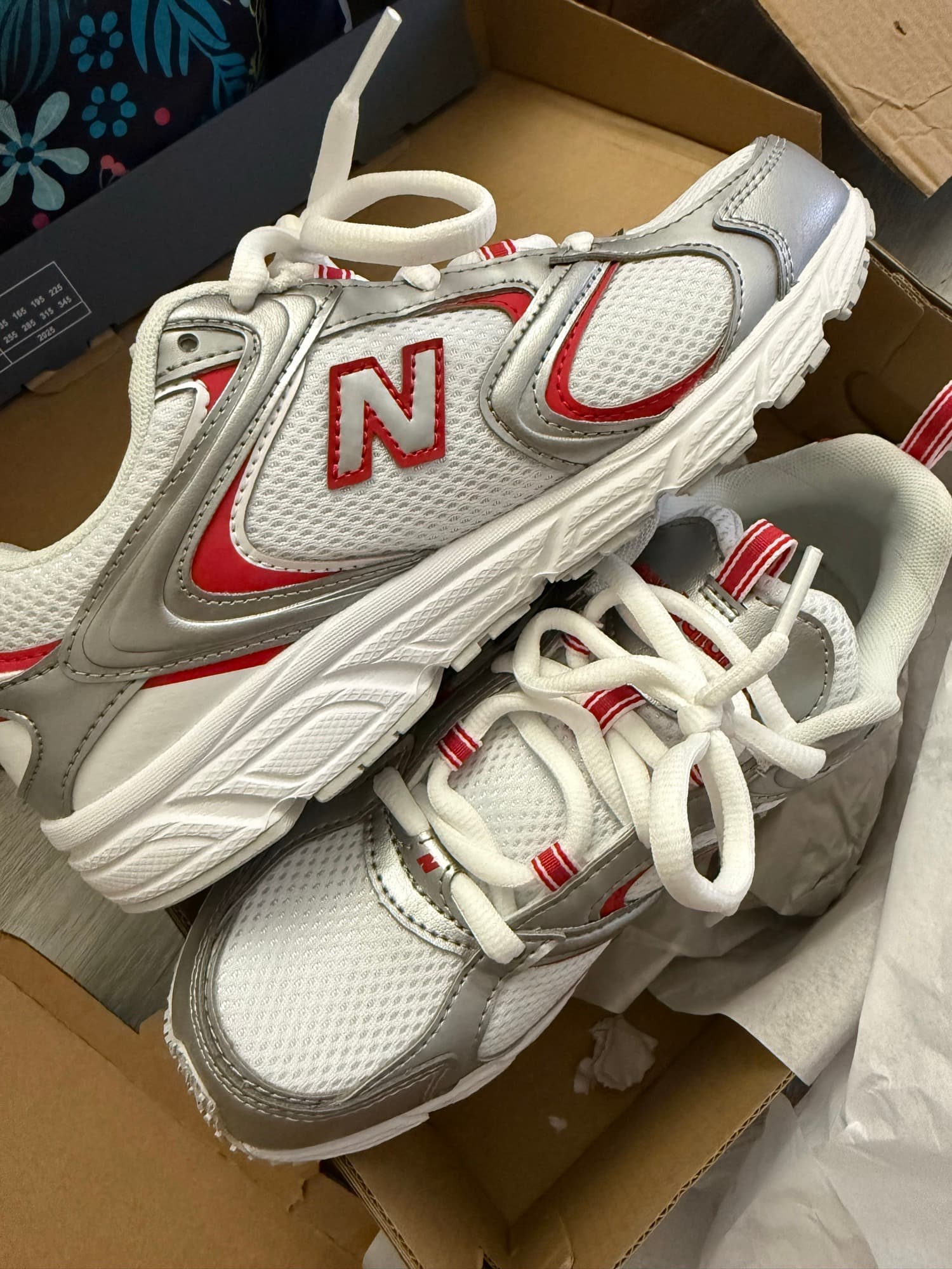 뉴발란스 운동화 6.5 - 1