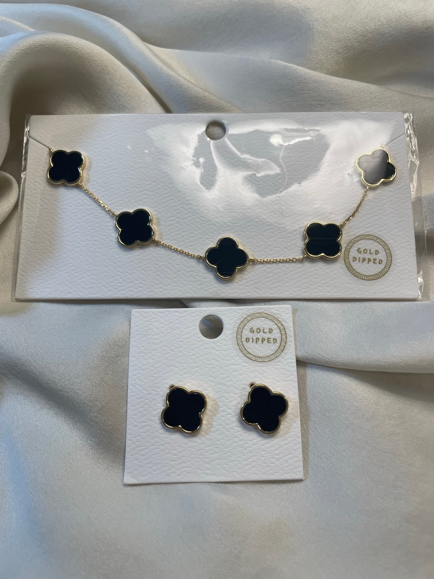 클로버포인트 목걸이&귀걸이 세트(새상품) - 1