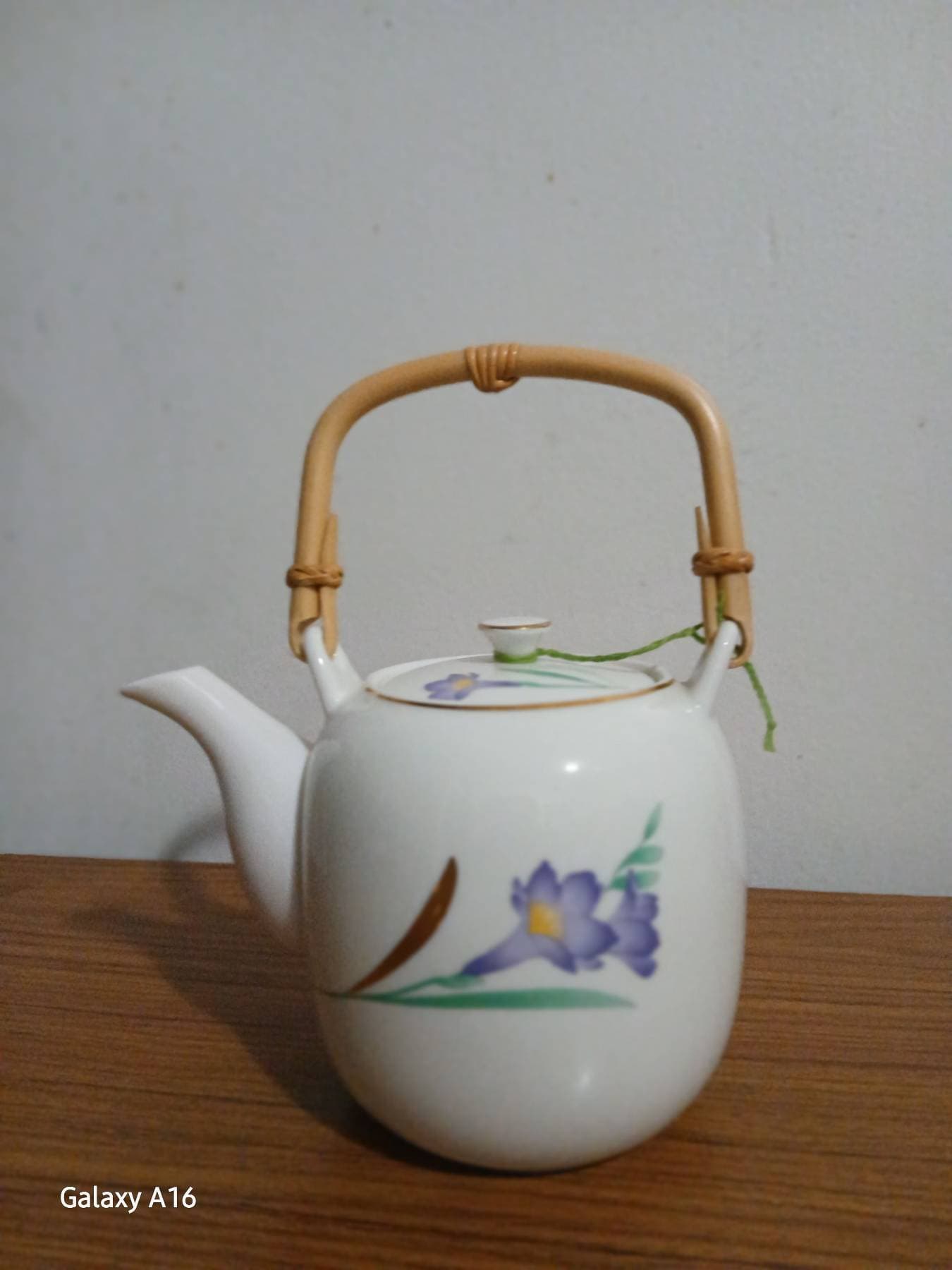 도자기 차넣는 주전자 - 1