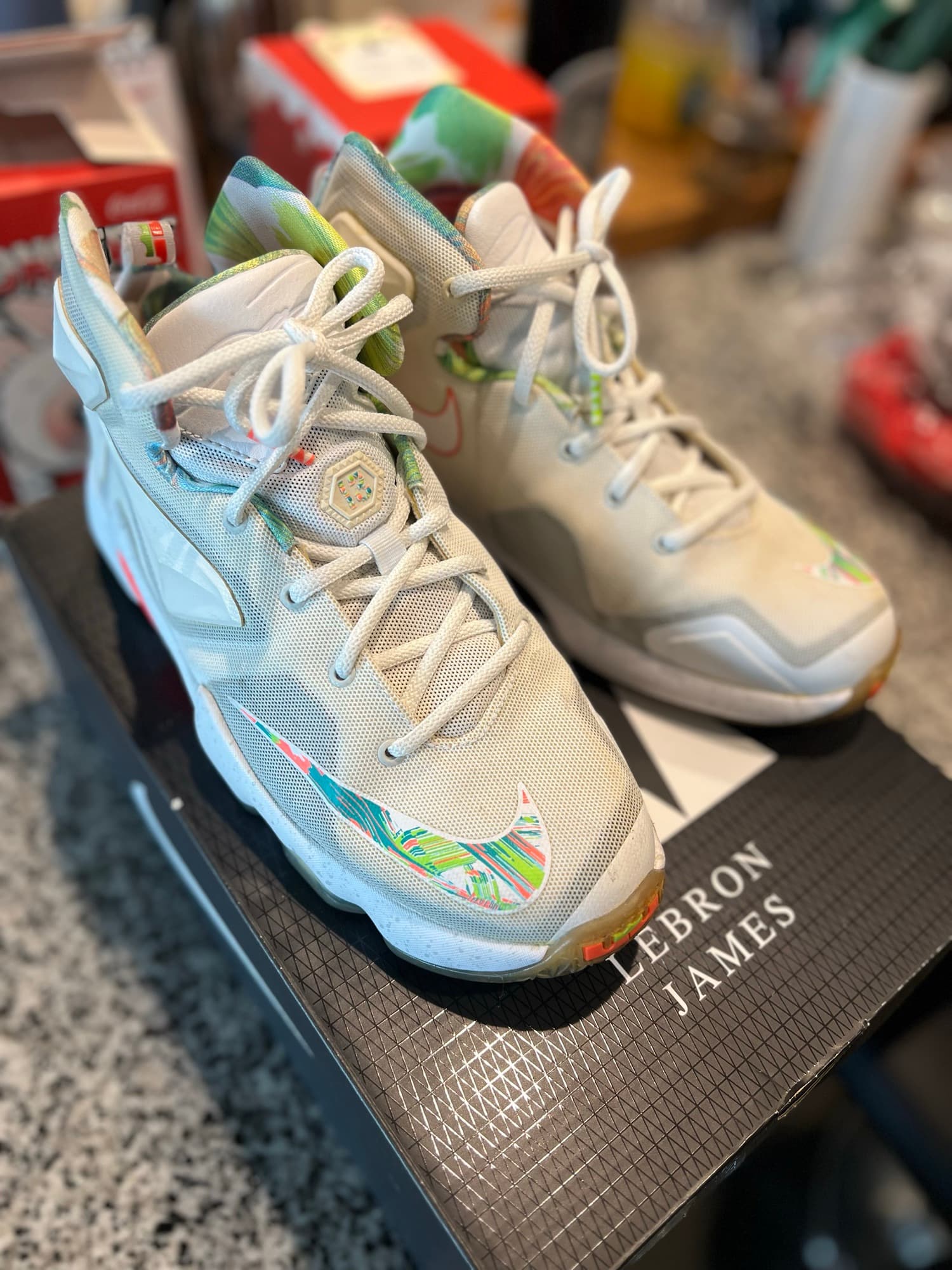 르브론 제임스 나이키 운동화 $45 - 1