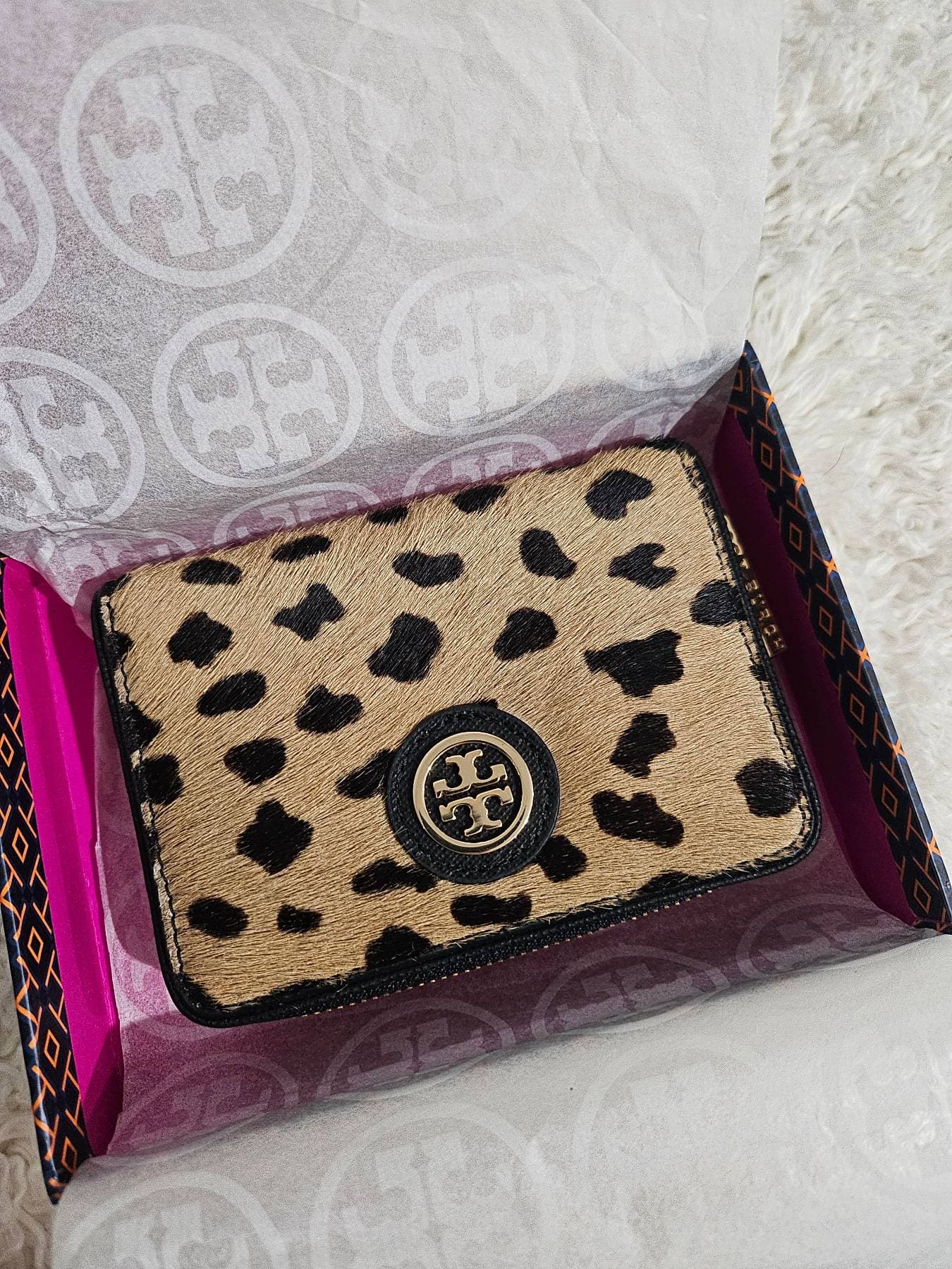 Tory Burch Leopard Print Wallet - 1