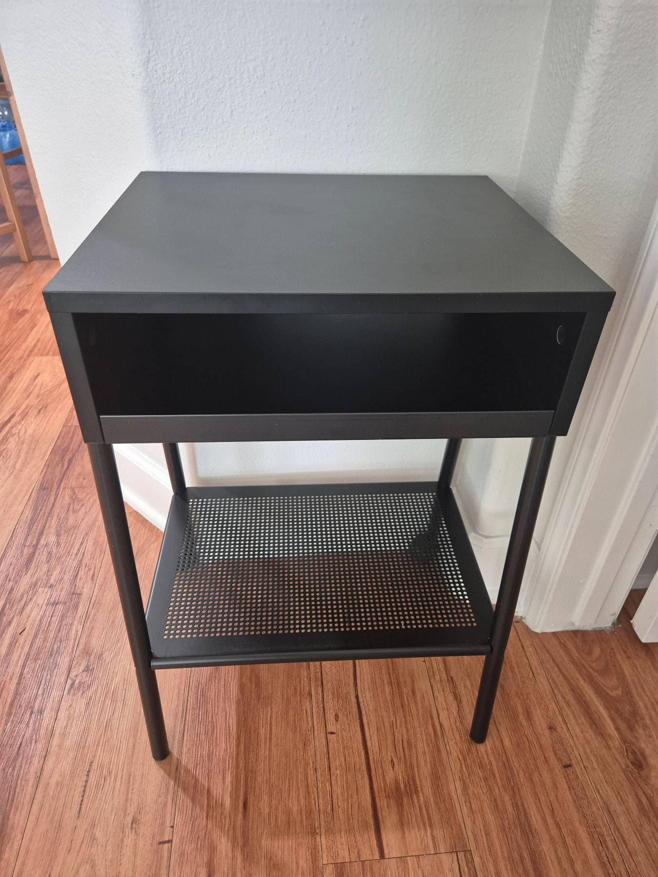 이케아 협탁 판매합니다 - 1