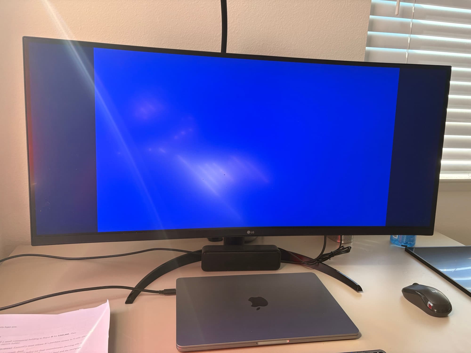 LG qhd wide monitor (usb-c) - 1