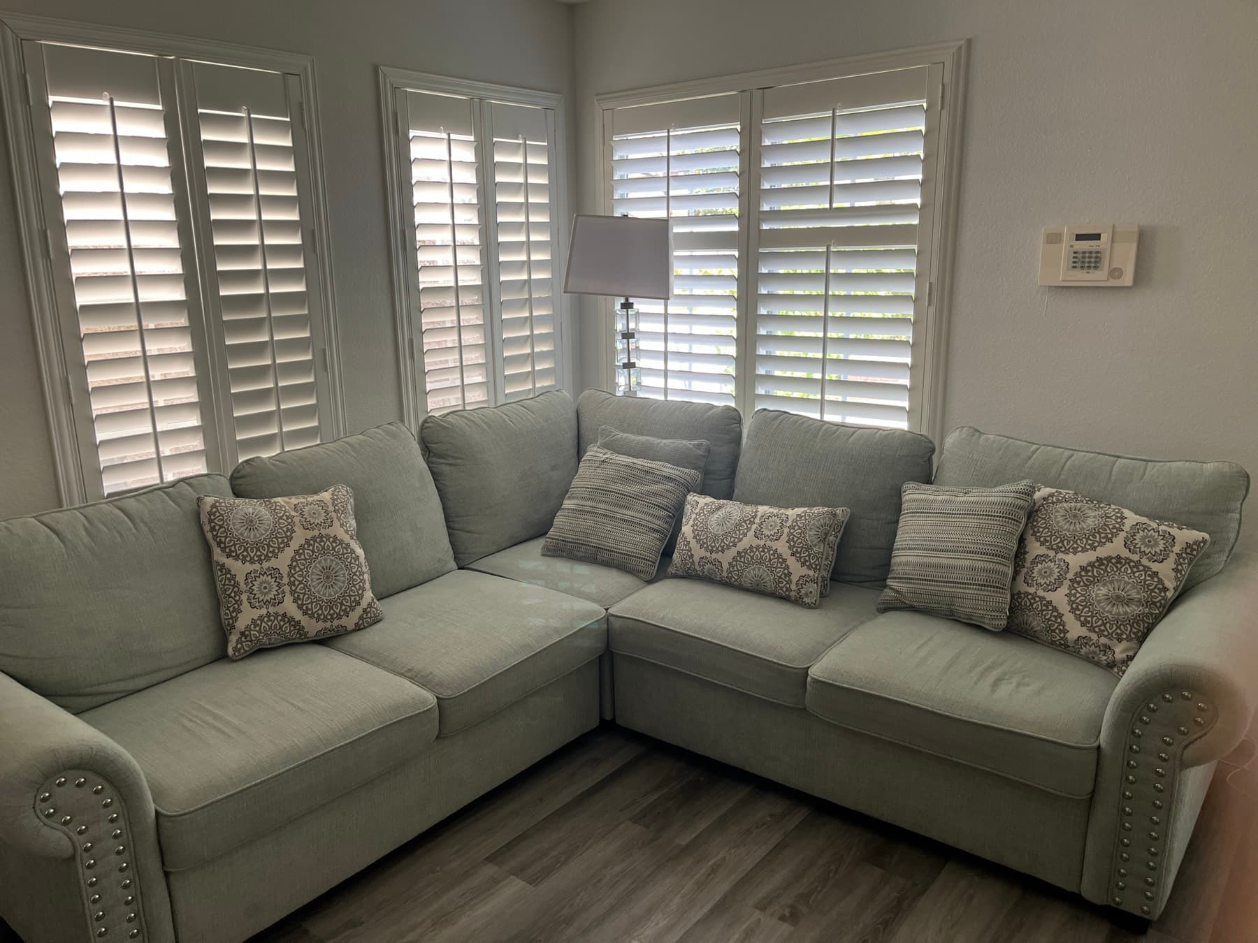 섹셔널 소파 풀아웃 가능 - 1