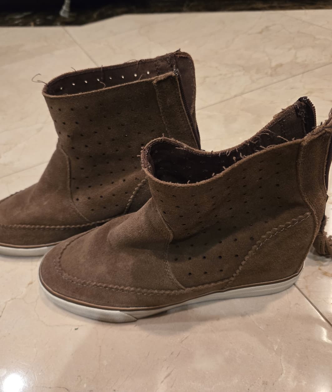 키높이 신발 - 1