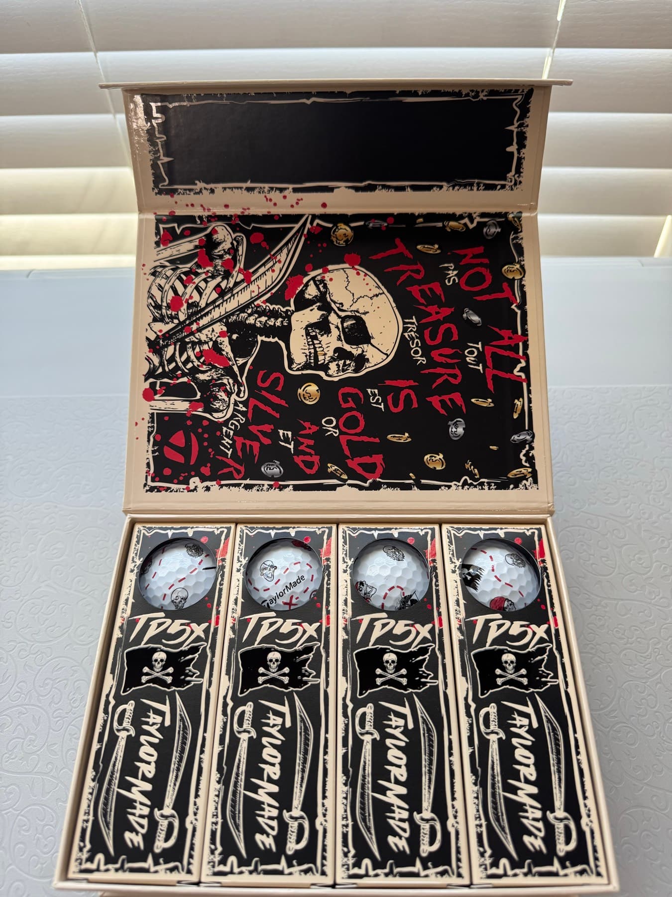 TaylormadPirates Limited Edition Golf Balls - 1