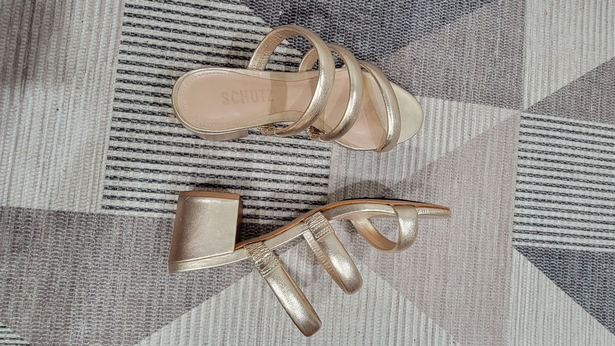 Schutz (브라질)가죽 샌들 - 1