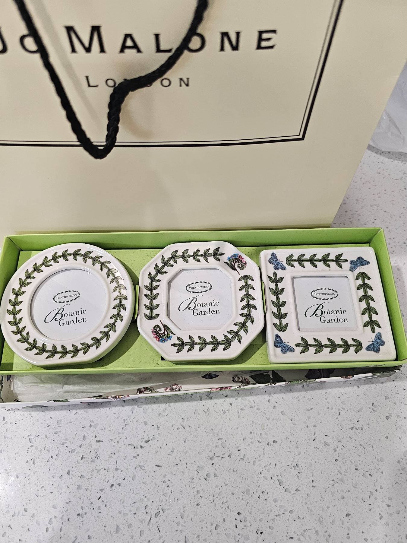 포트메리온 액자 3개 세트 - 1