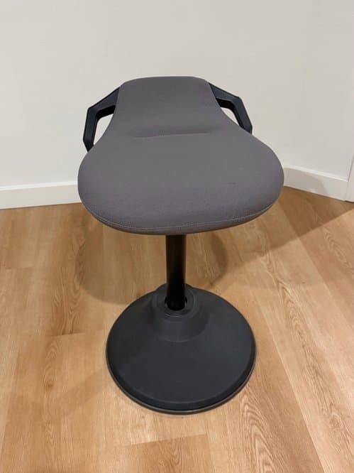 코어 체어 ergonomic stool