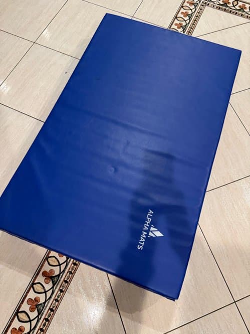 Gymnastics mat