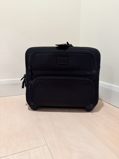 투미 TUMI 롤링 노트북 브리프케이스 블랙