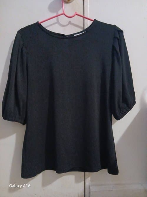 Nordstrom Rack   스판티셔츠  실사이즈는M