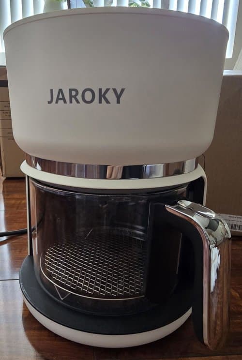 Small air fryer with glass pot