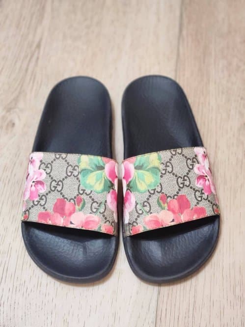 Gucci Rubber slide sandals