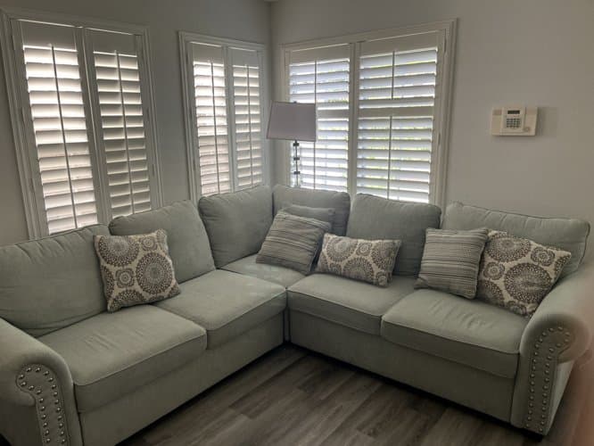 섹셔널 소파 풀아웃 가능