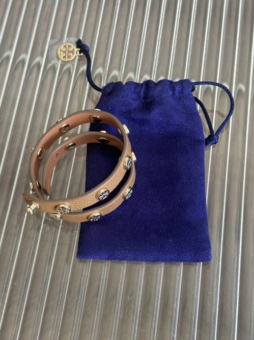 토리버치 가죽 랩 팔찌