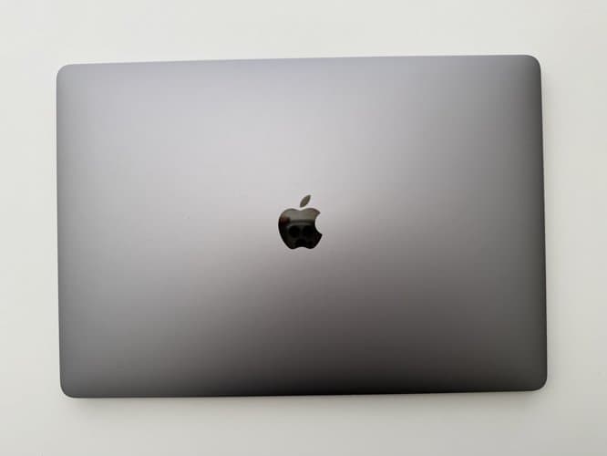MacBook Pro - 15 inch 2019
