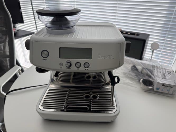 Breville Barista Pro (흰색)