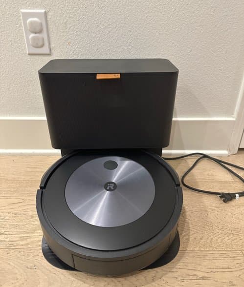 iRobot Roomba j7+ (7550) Self-Emptying Robot Vacuum