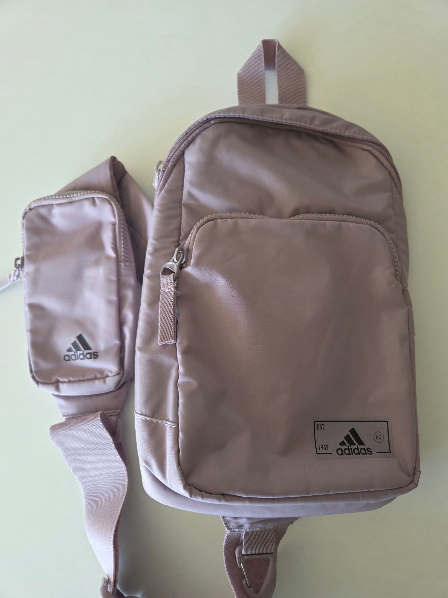 아디다스 가방 - 1
