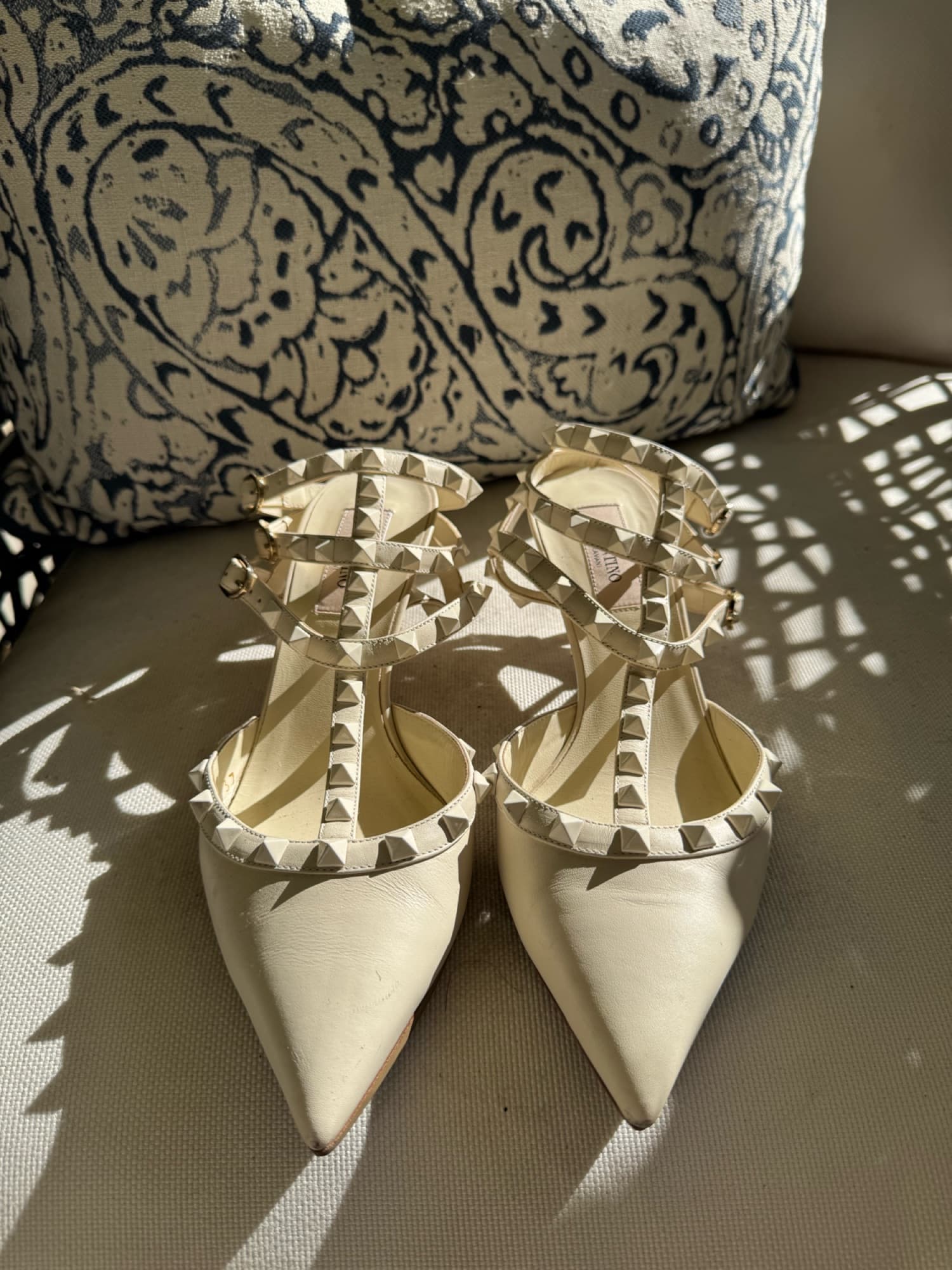 Valentino 스터드 힐 - 1