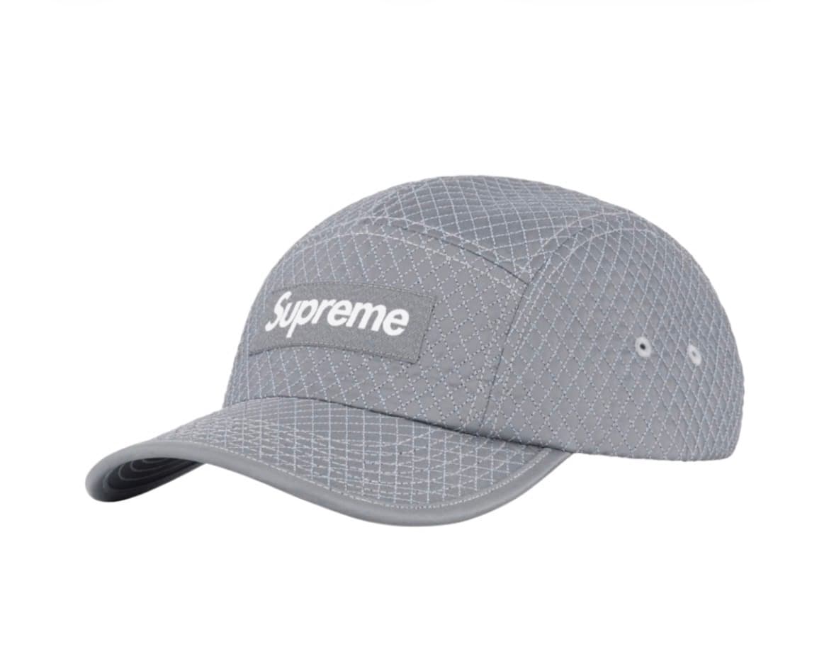정품 새상품 슈프림 모자 볼캡 마이크로 퀼티드 캠프캡 리플렉티브 - 23FW - 1